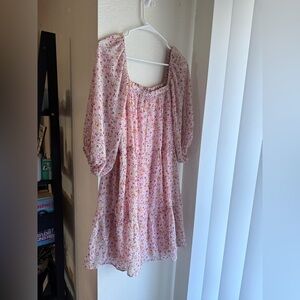 Listicle Ruffle Dress 💗